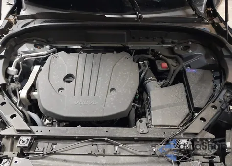 2023 Volvo Xc60 B5 Plus Bright Theme z USA, uszkodzony, nr VIN YV4L12RN4P1331539